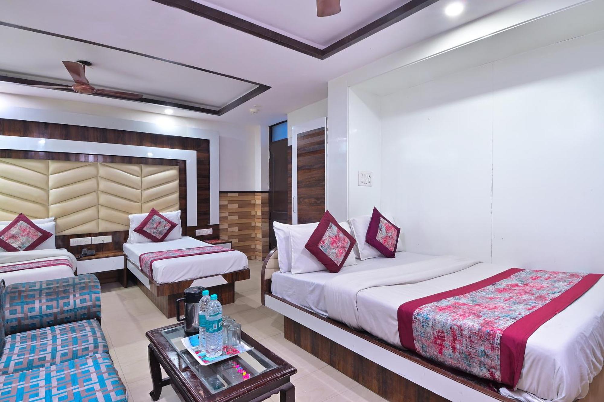 Hotel Glow Inn Paharganj-3 Mins Walk From New Delhi Railway Station Exterior photo